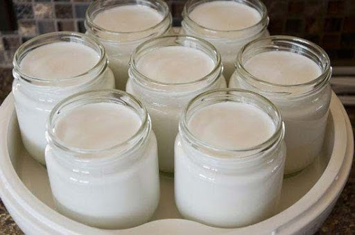 Cách làm sữa chua đơn giản tại nhà